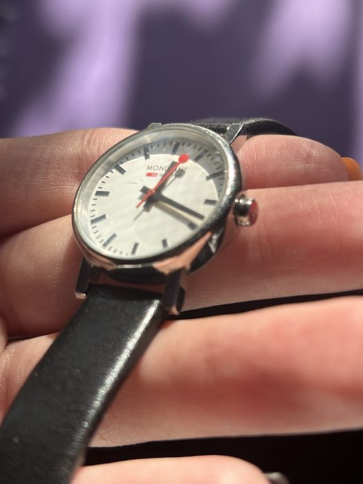 MONDAINE EVO Petite 30301 дамски швейцарски часовник