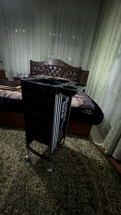 Помощница для салонов