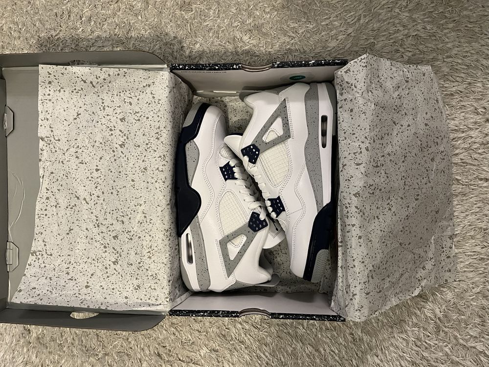 Jordan 4 Midnight Navy ,42.5