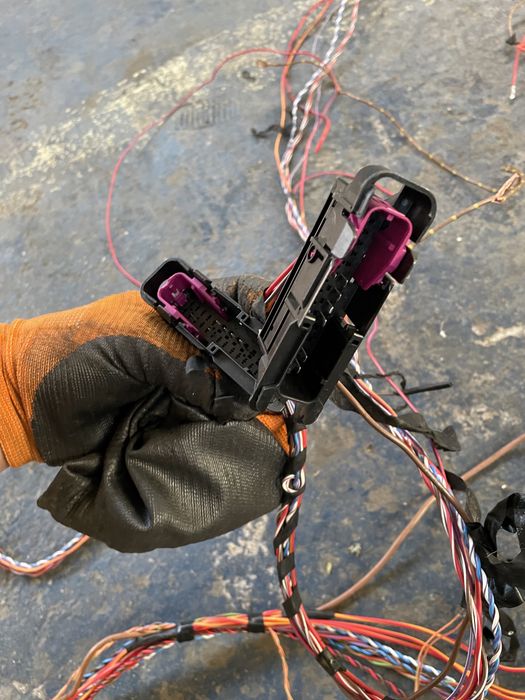 Instalatie electrica senzori parcare passat b6 b7 cc audi a4 b8 a5 a6