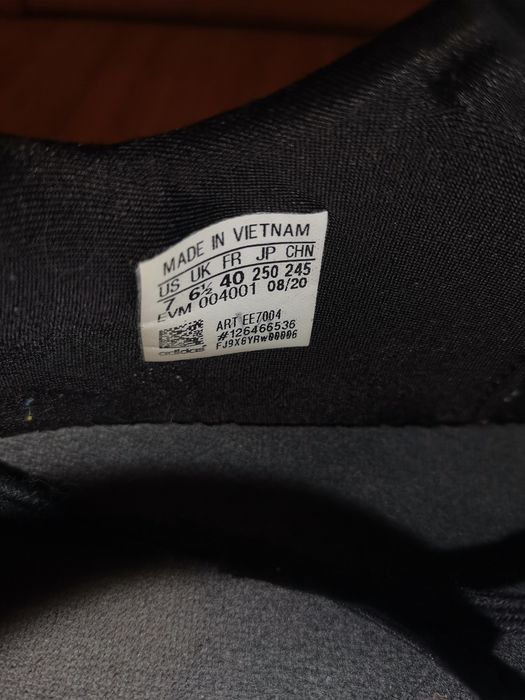 Adidasi: Adidas ozweego