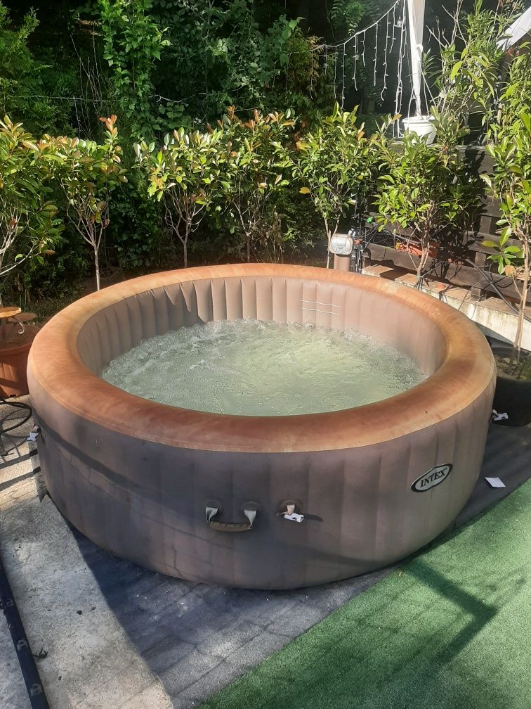 Jacuzzi gonflabil