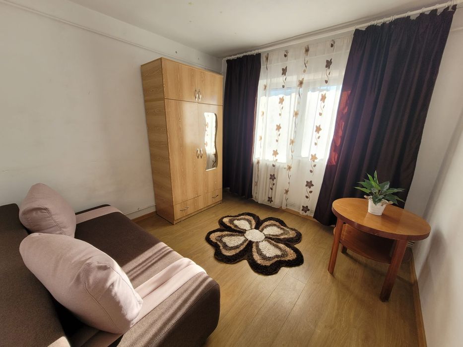 PF, Închiriez apartament 2 CD, Podul de Fier