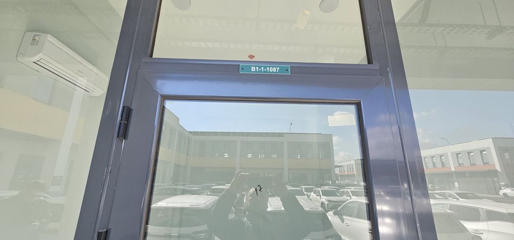 Продаётся магазин на тереториии Index Tashkent