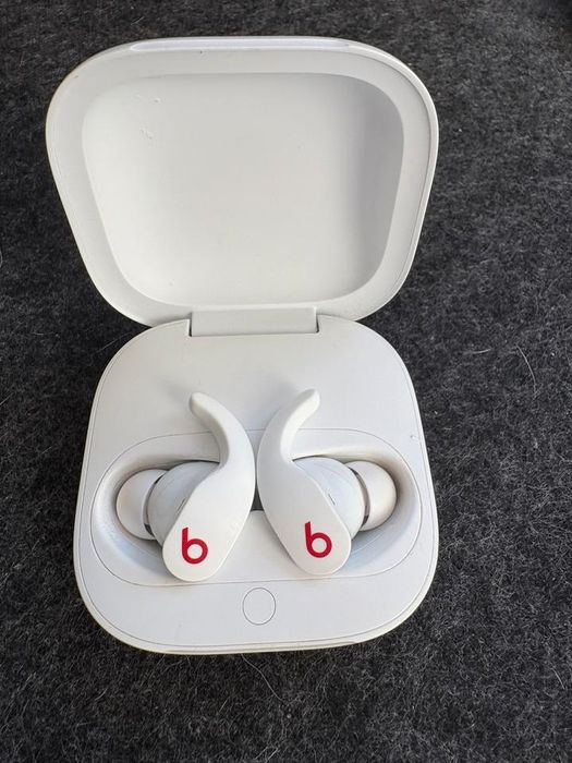 Безжични слушалки beats fit pro beats by dre фитнес