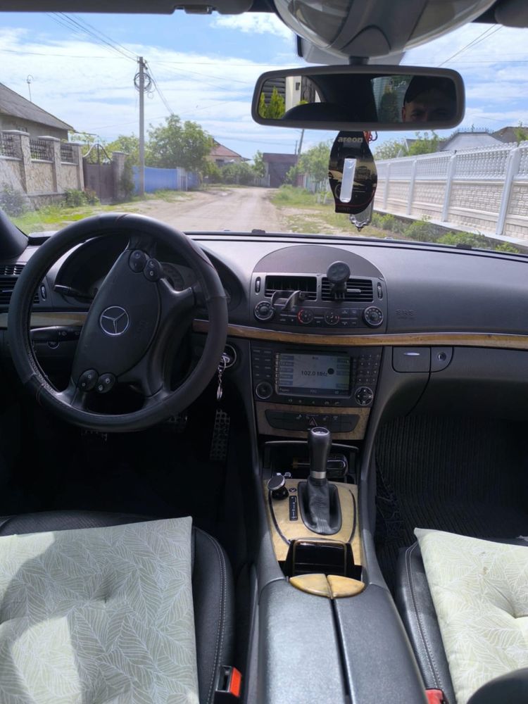 Mercedes e211 2006