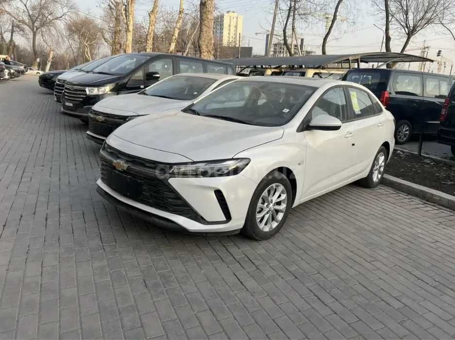 Chevrolet Monza 1.5 Atmosferniy