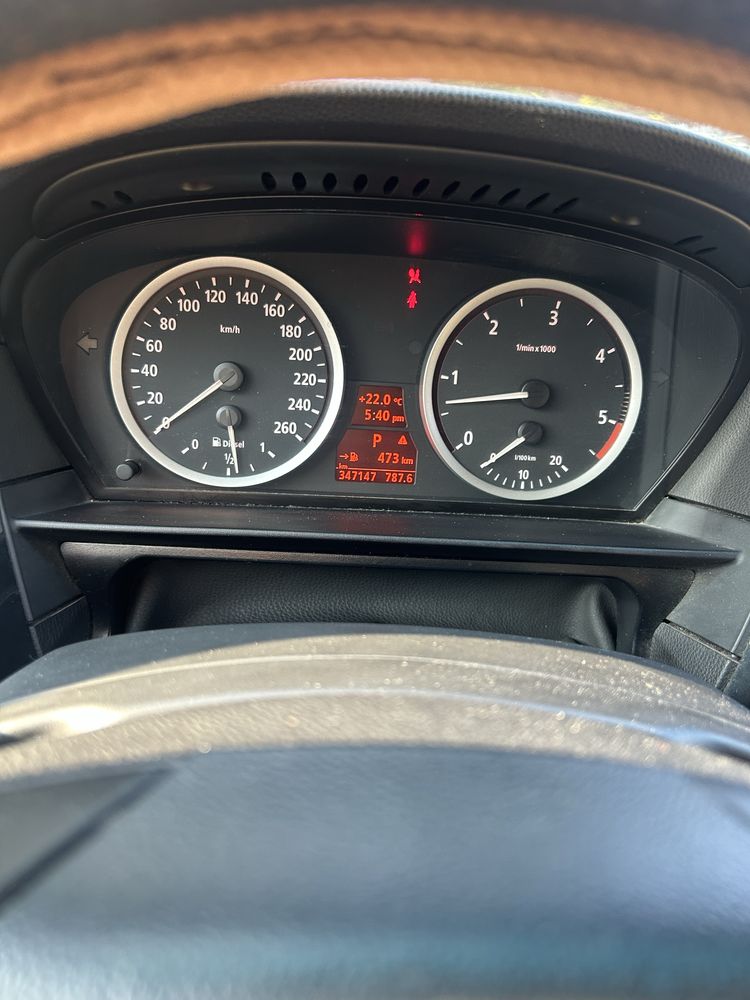 Bmw e60 530d 218кс