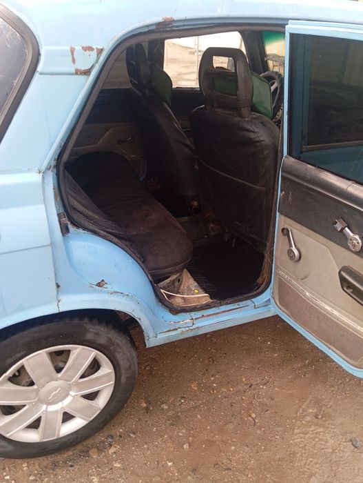 Машина сотилади факат нахт 15милйон сом