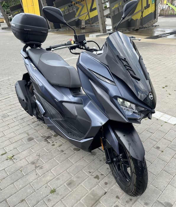 Vand sau schimb scuter SYM jet X 125