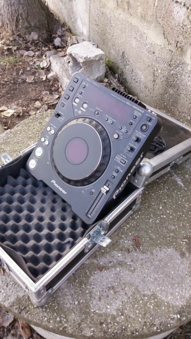 Platane pioneer CDJ1000MK3 2/buc.