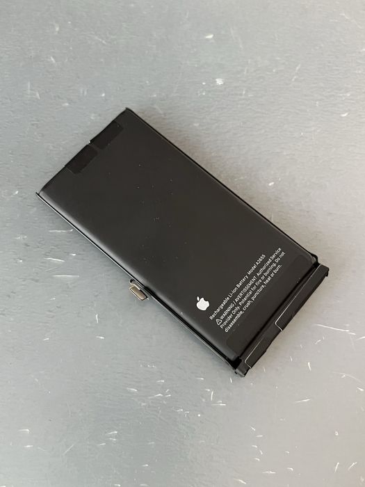 Оригинална батерия за iPhone 13 на 78%