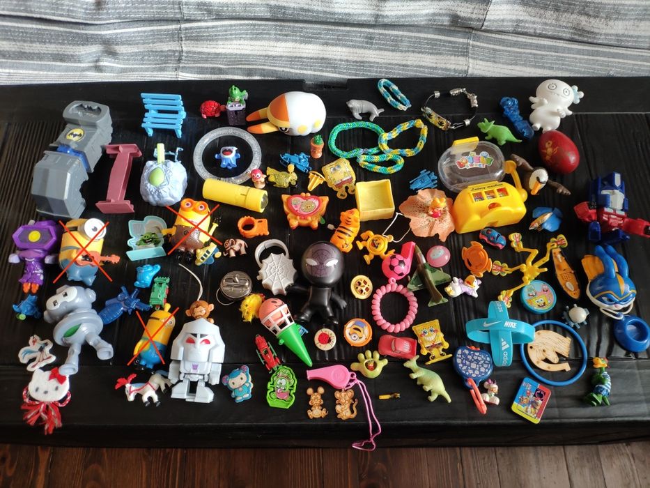 Играчкики различни видове