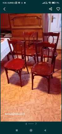 Masă și un set de scaune stil Thonet