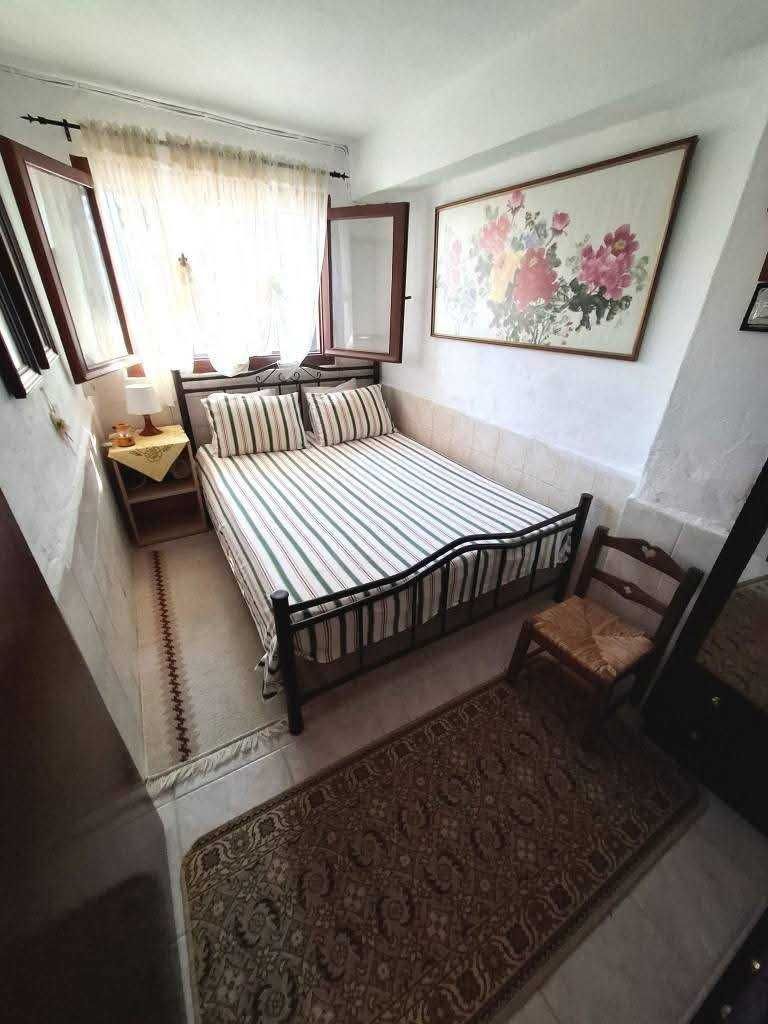 Продава къща 140м2 с изглед към морето с двор 264м2 Аспровалта, Гърция