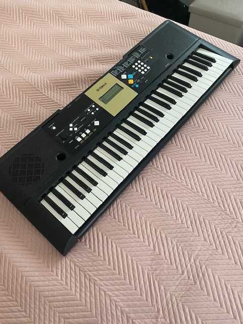 vand pianina Yamaha