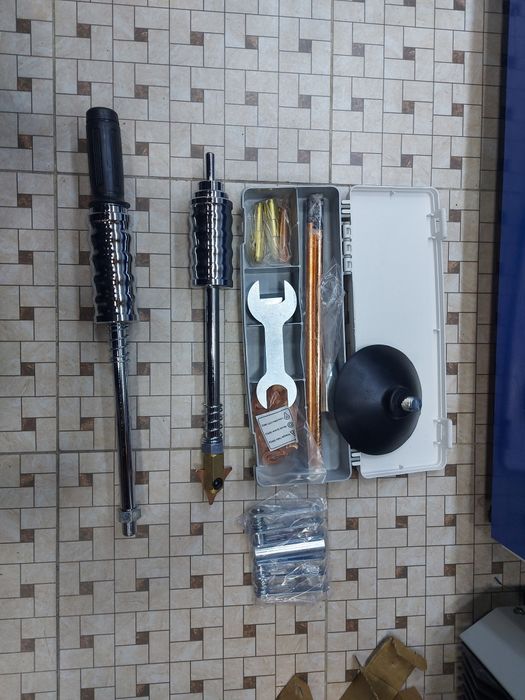 Споттер 9900S  входное напряжение 220в