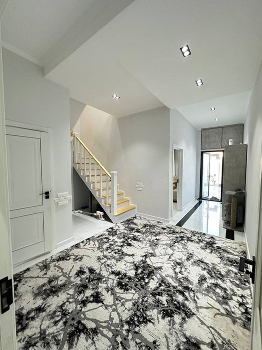 Рохат круги Олмос махалла 1.1-сот 4-хона 2-санУз Евро Меб+Тех коттедж