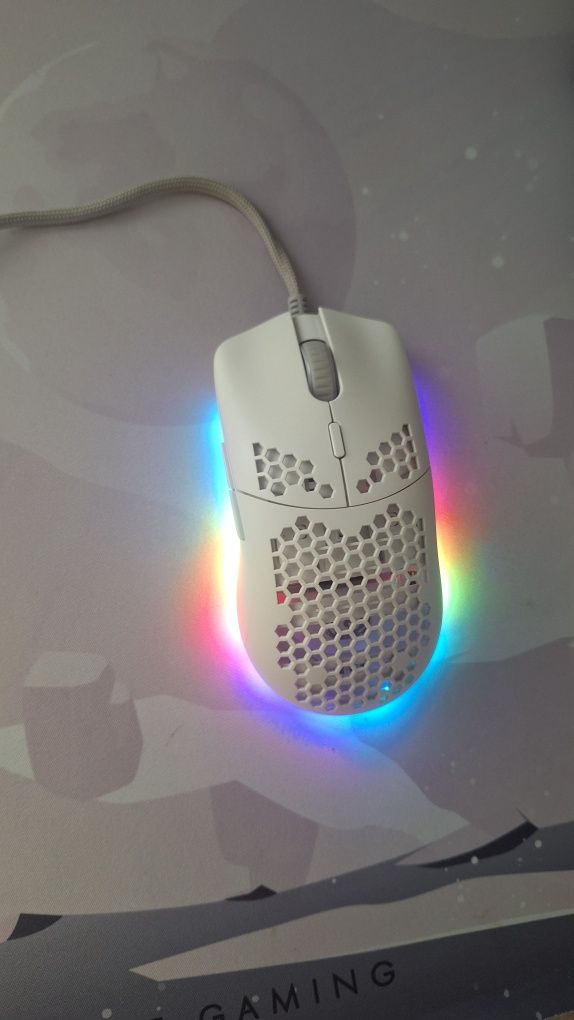 Vand Mouse Gaming Canyon Alb