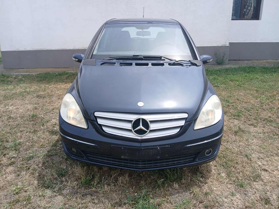 Vand b class accept si variante