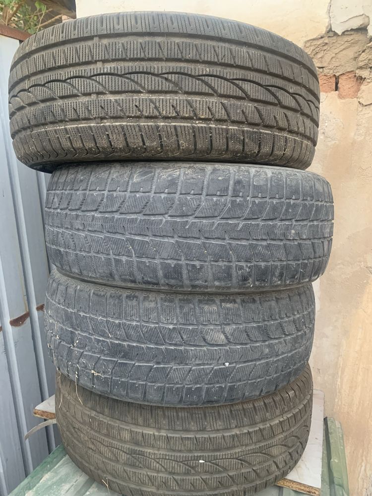 Автошины зимние р17