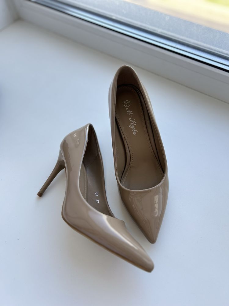 Продам 37 -38  р.