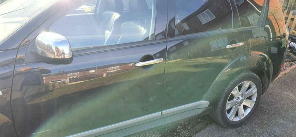 Dezmembrez Mitsubishi Outlander 4x4 2.2 156 cp 4HN