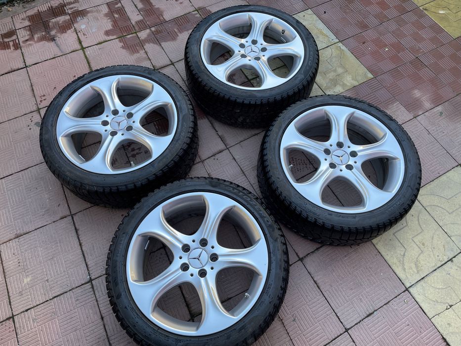 Jante R18 Mercedes W205 cu anvelope iarna Pirelli Sottozero 225/45/18