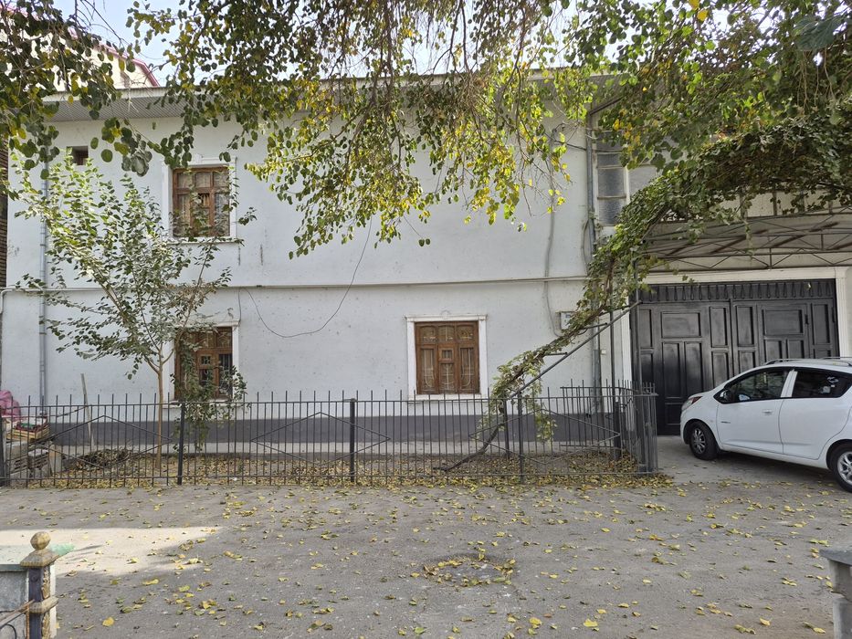 Продаётся участок 5соток,Ориентир "Атбазар"