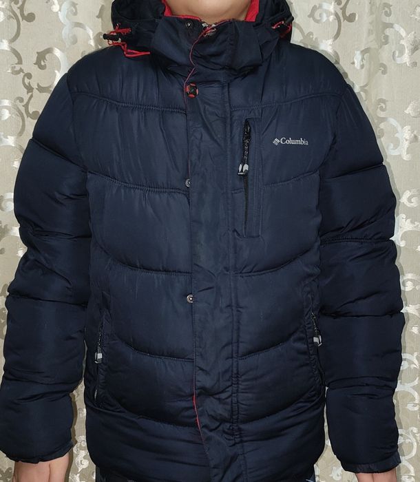 Продам зимнюю куртку для мальчика