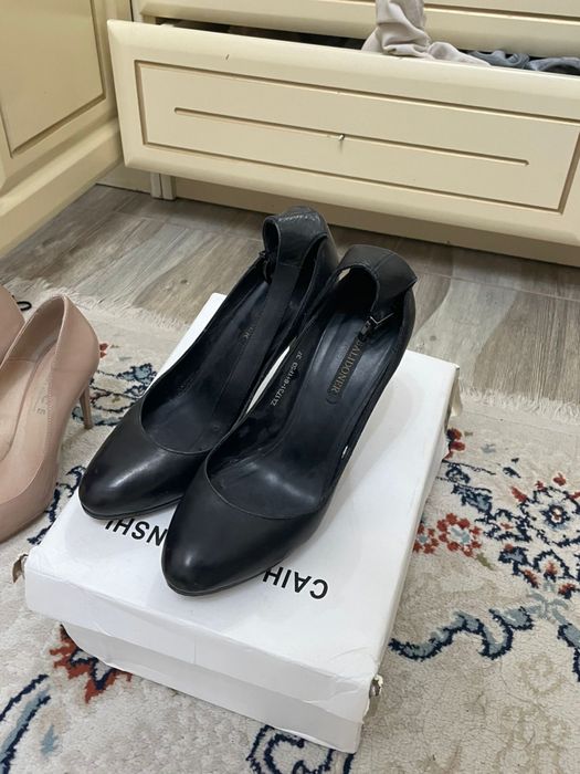 Продаю туфли куплено в Лондоне