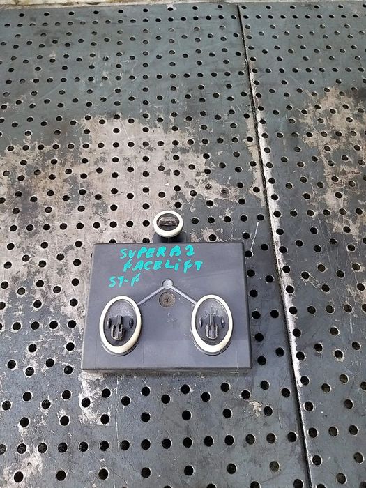 Modul calculator usa stanga fata skoda superb 2 3t facelift 8x0959792h