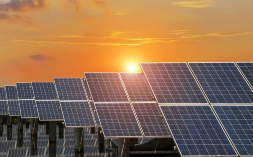 Quyosh panellari va invertorlar