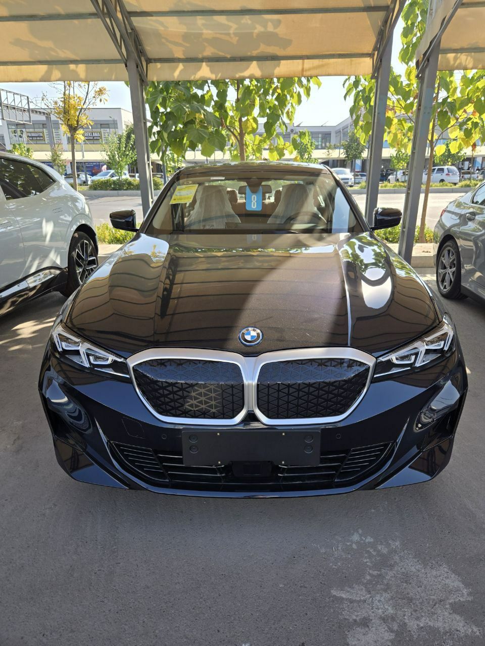 Bmw i3, 35L  нотариус