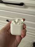 Продам airpods 2 оригинал