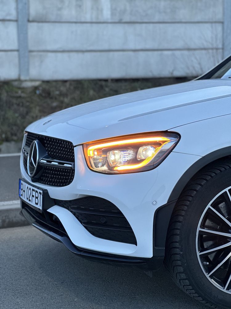 Inchirieri Auto Premium Mercedes GLC Coupe - Alb rent a cer - nunti