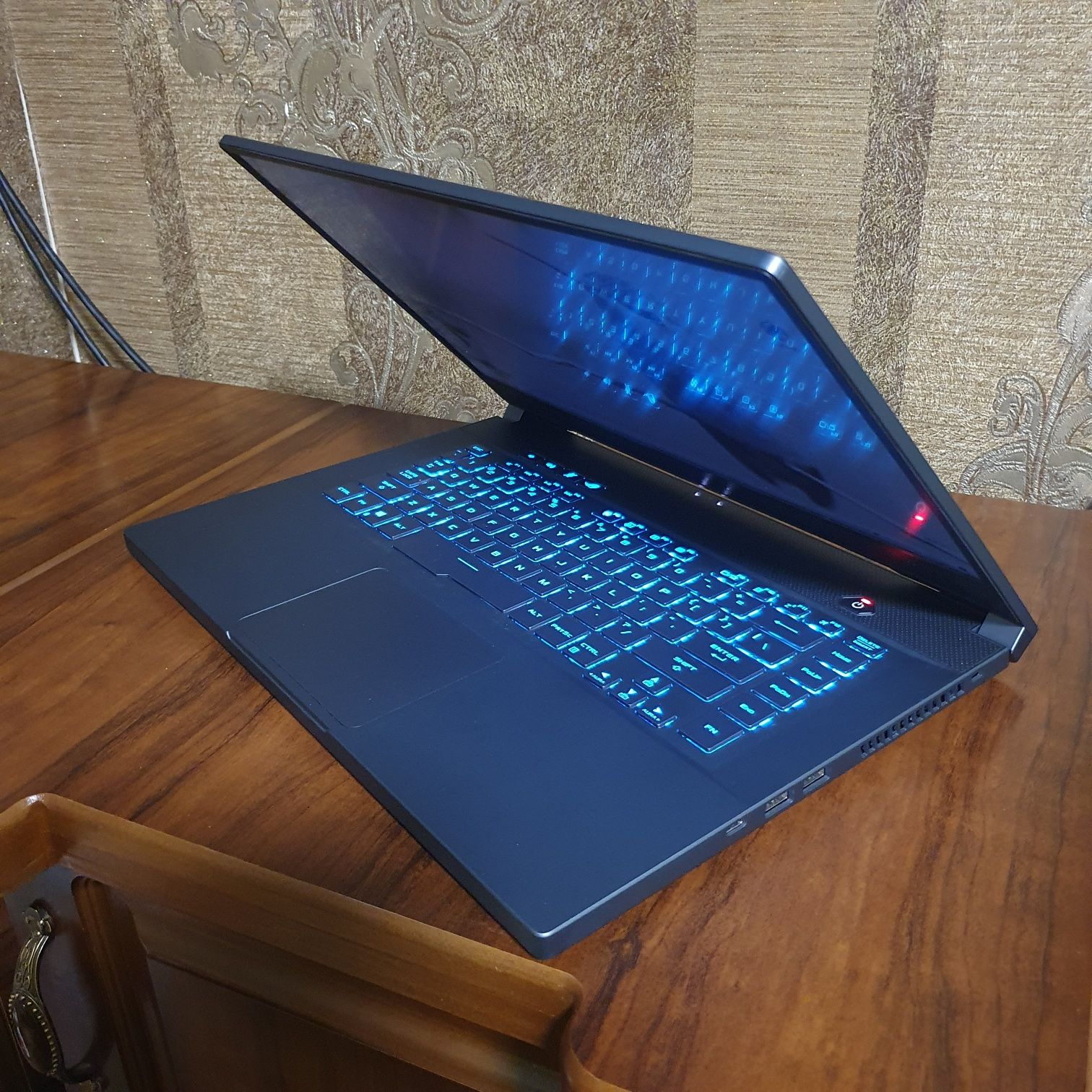 Asus Rog Zephyrus GU502LU 15.6" 1660Ti 16/512ssd