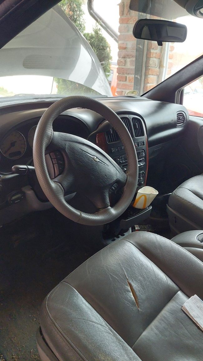 Dezmebrez chrysler voyager 28crd
