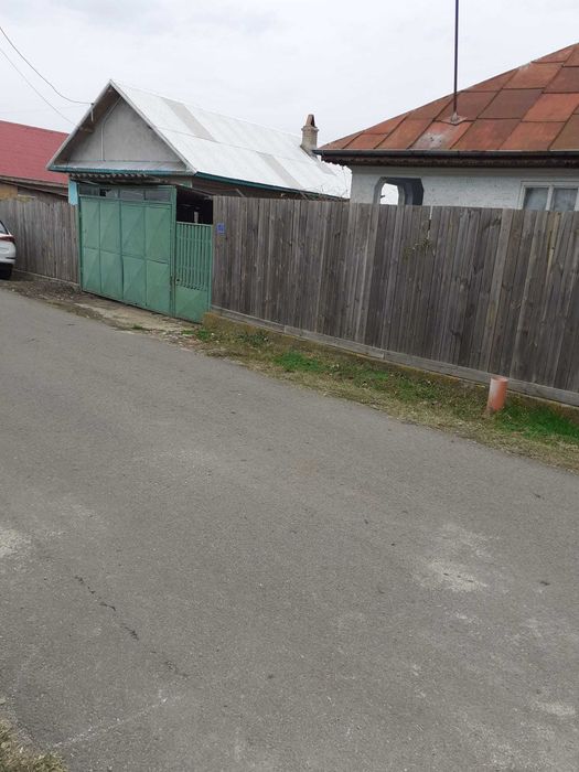 Casa de vanzare 518 m²