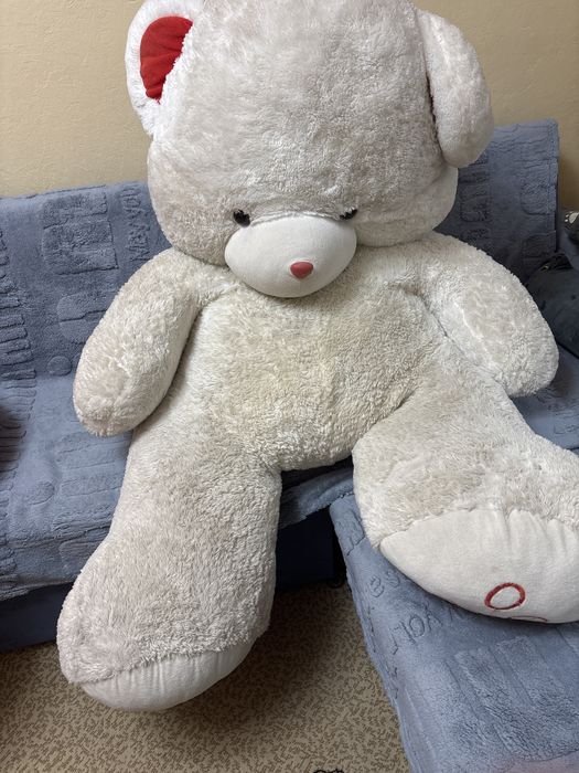 Продам мягкую игрушку медведя