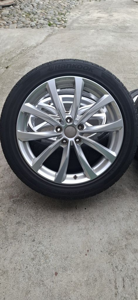 Jante R19, 5x114.3 cu anvelope de vară + senzori presiune