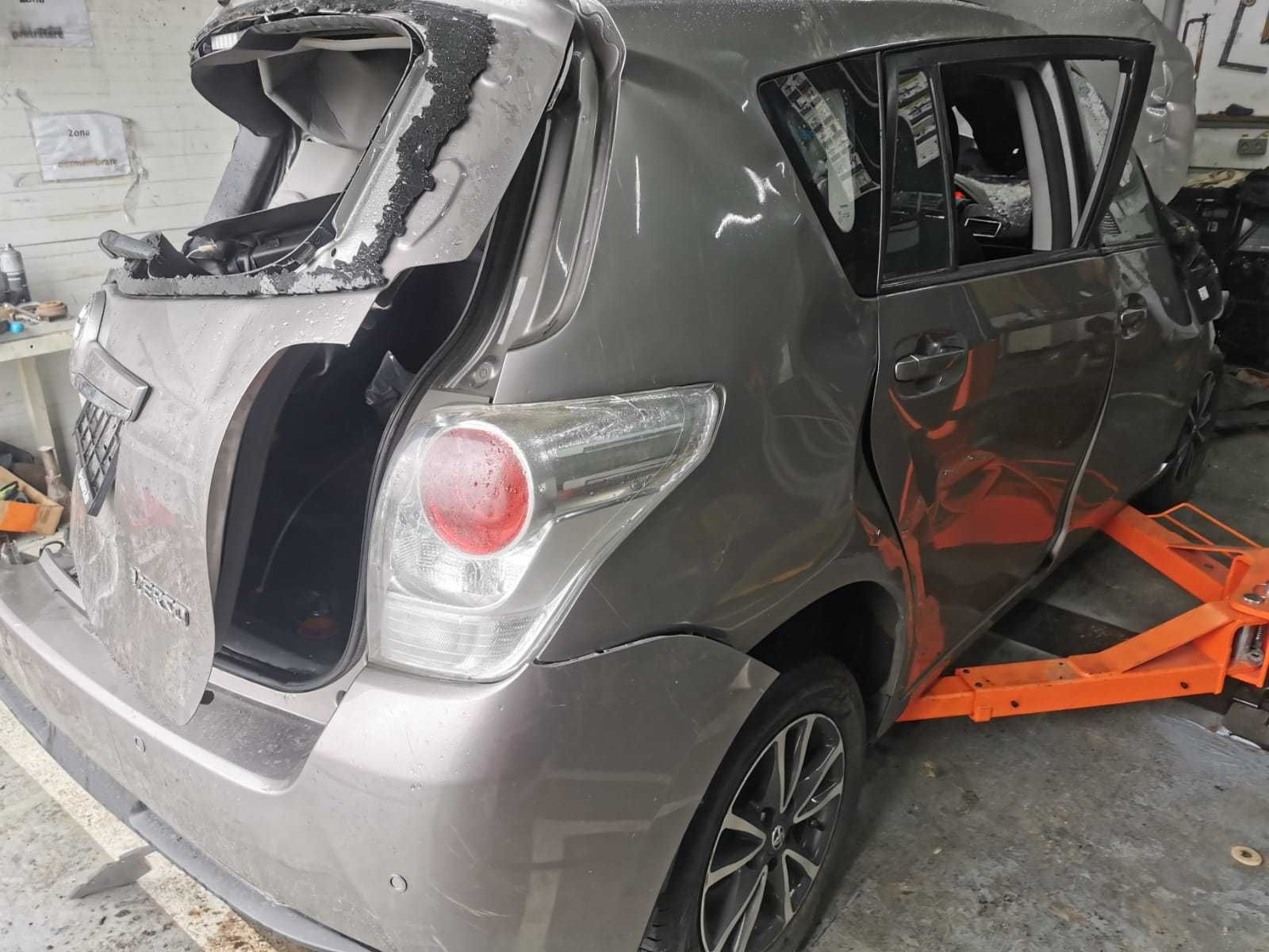 Dezmembrez Toyota Verso 1.8 2ZR-FAE 2010-2018