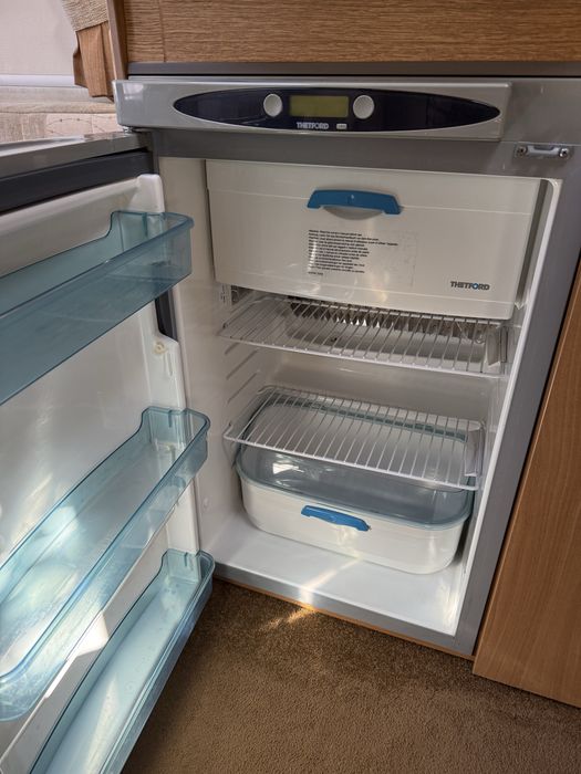 Каравана Swift Charisma 230