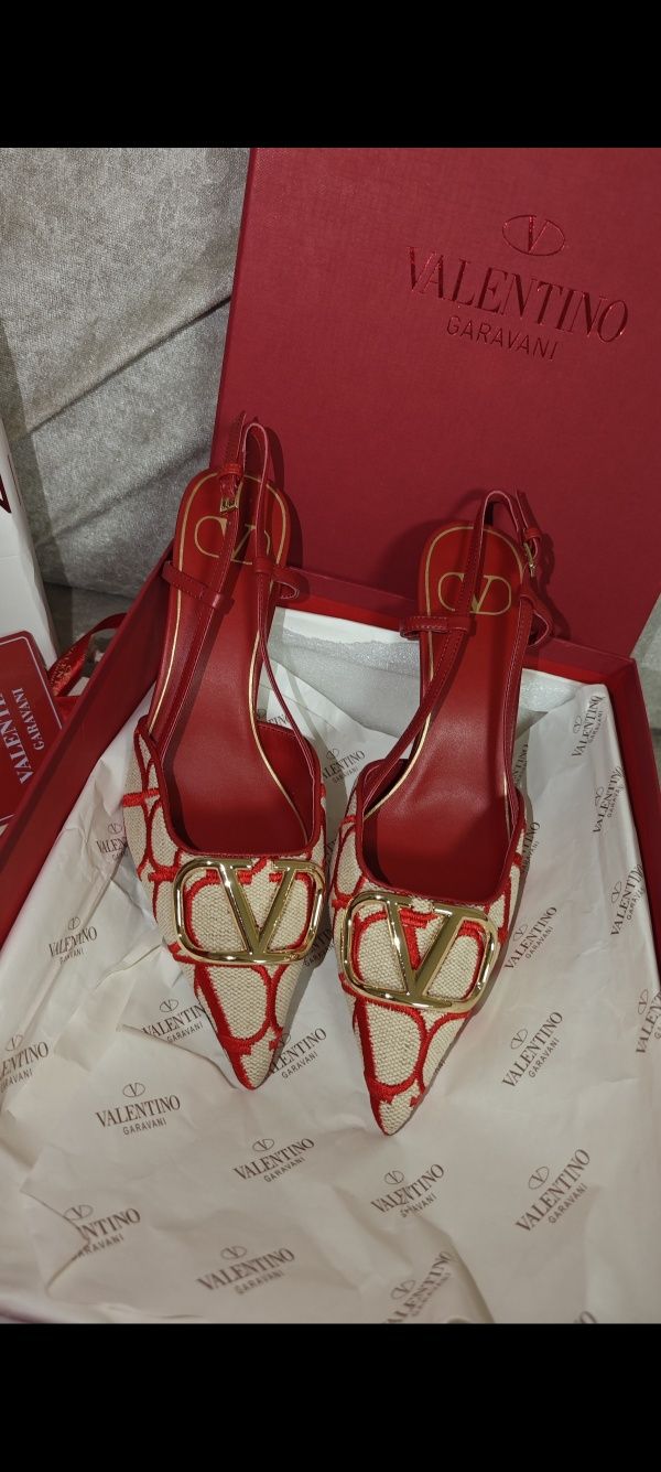 Дамски обувки Valentino 40