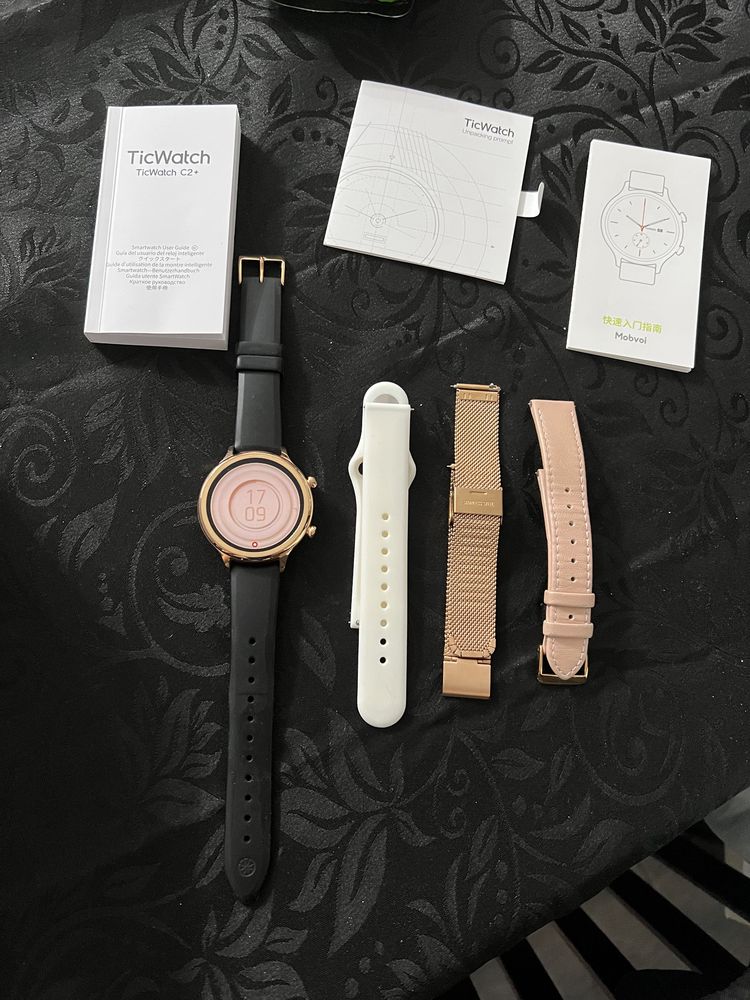 Смартчасовник Tic Watch C2+ Rose Gold