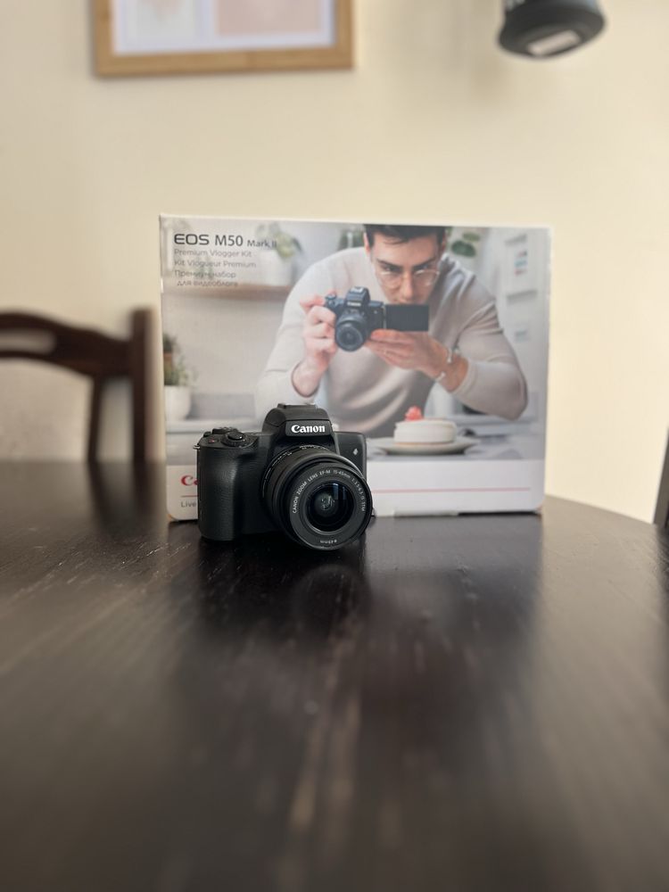 Canon EOS M50 Mark II - Отлично състояние