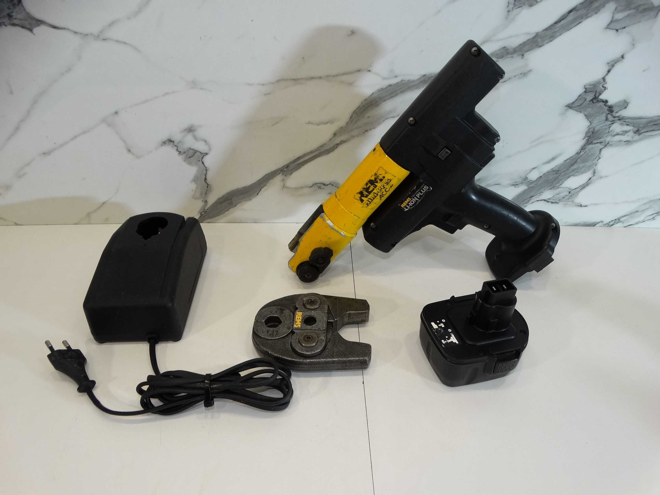REMS Mini Press ACC - Преса за фитинги 19 Kn