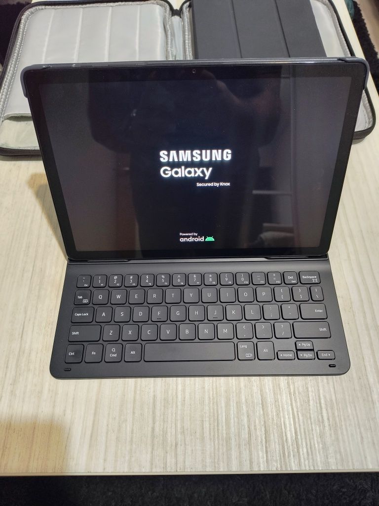 Tableta Samsung Galaxy Tab A9+, Octa-Core, 11", 8GB RAM, 128GB, 5G
