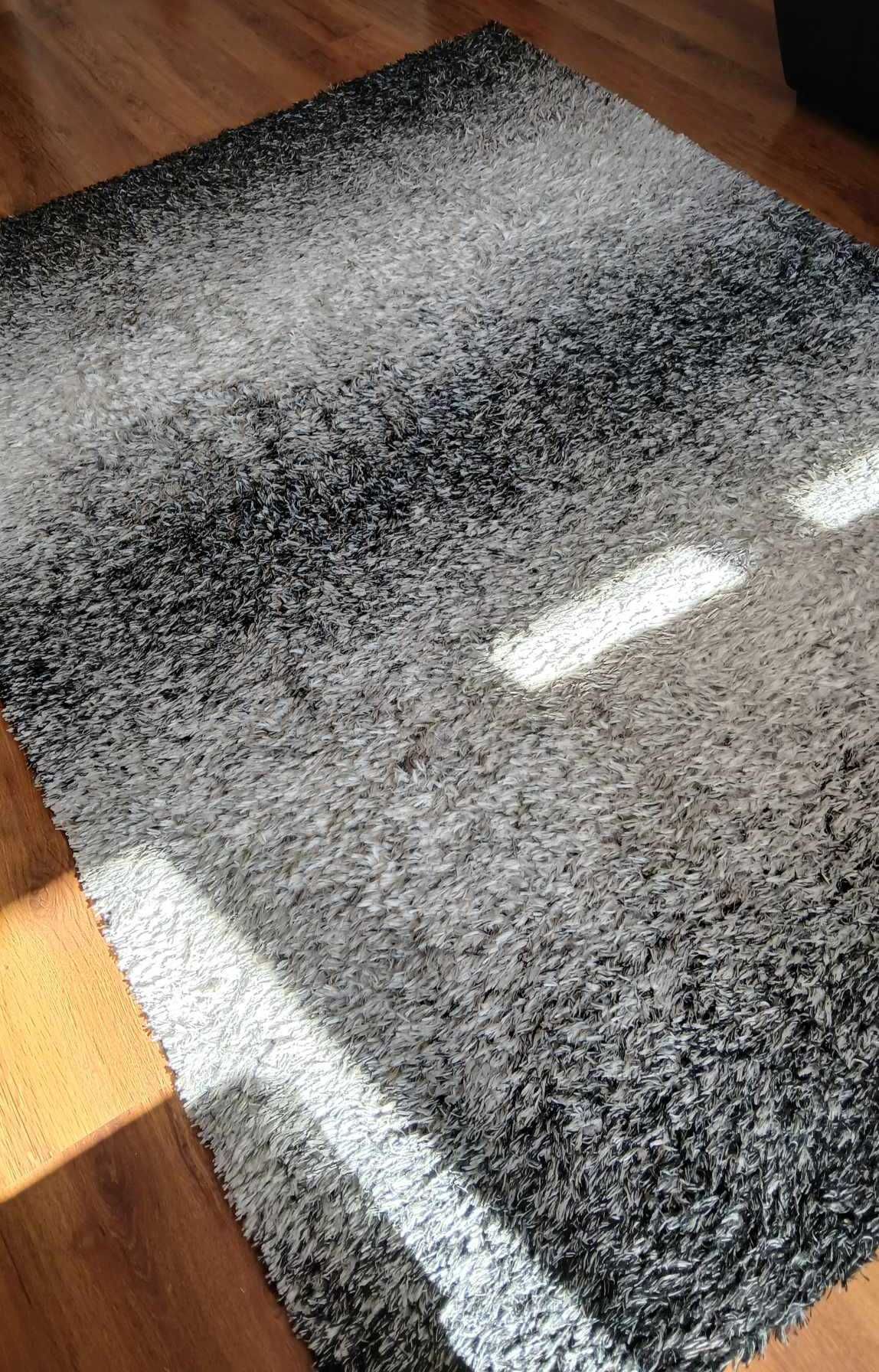 Килим 220 х 150 см. Сив