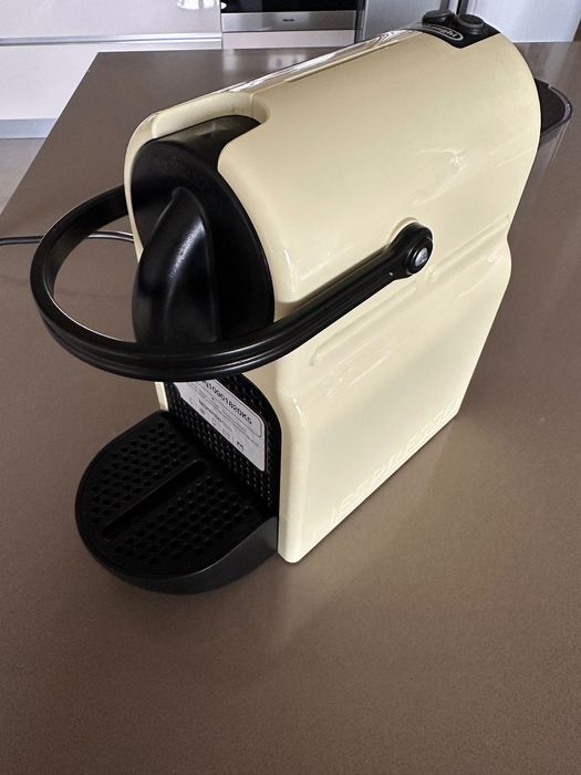 Nespresso кафемашина